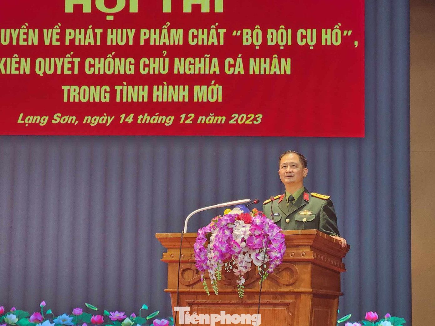 Đại tá Lê Văn Bền - Chính ủy, Bộ CHQS tỉnh Lạng Sơn nhấn mạnh, Hội thi là đợt sinh hoạt chính trị và là dịp để cán bộ, chiến sĩ giao lưu, học tập. Ảnh: Duy Chiến