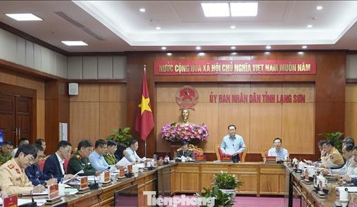 Hội nghị đánh giá nguyên nhân, tìm cách khắc phục hậu quả, xử lý vụ tai nạn nghiêm trọng ở Lạng Sơn. Hội nghị đánh giá nguyên nhân, tìm cách khắc phục hậu quả, xử lý vụ tai nạn nghiêm trọng ở Lạng Sơn.