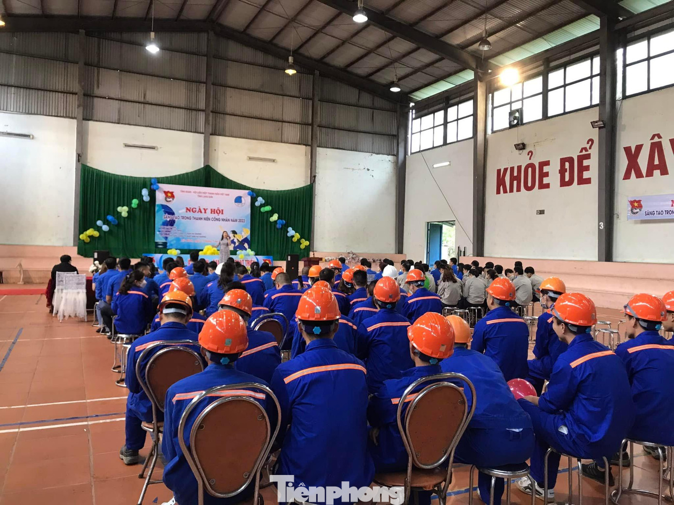 Ngày hội sáng tạo thu hút gần 100 công nhân trẻ của Công ty Nhiệt điện Na Dương tham gia -Ảnh: Duy Chiến Ngày hội sáng tạo thu hút gần 100 công nhân trẻ của Công ty Nhiệt điện Na Dương tham gia -Ảnh: Duy Chiến