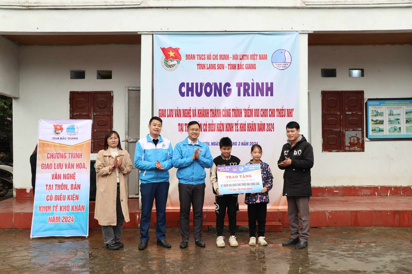 Nhiều hoạt động bổ ích, thiết thực dành cho các em thiếu nhi huyện cao Lộc, Lạng Sơn.