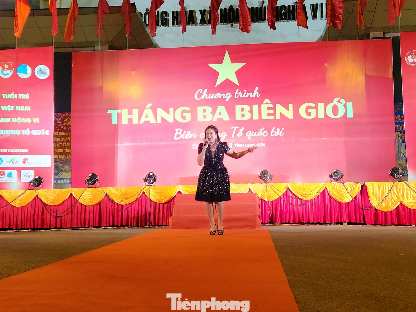 Sôi động bài tình ca biên giới -Ảnh: Duy Chiến