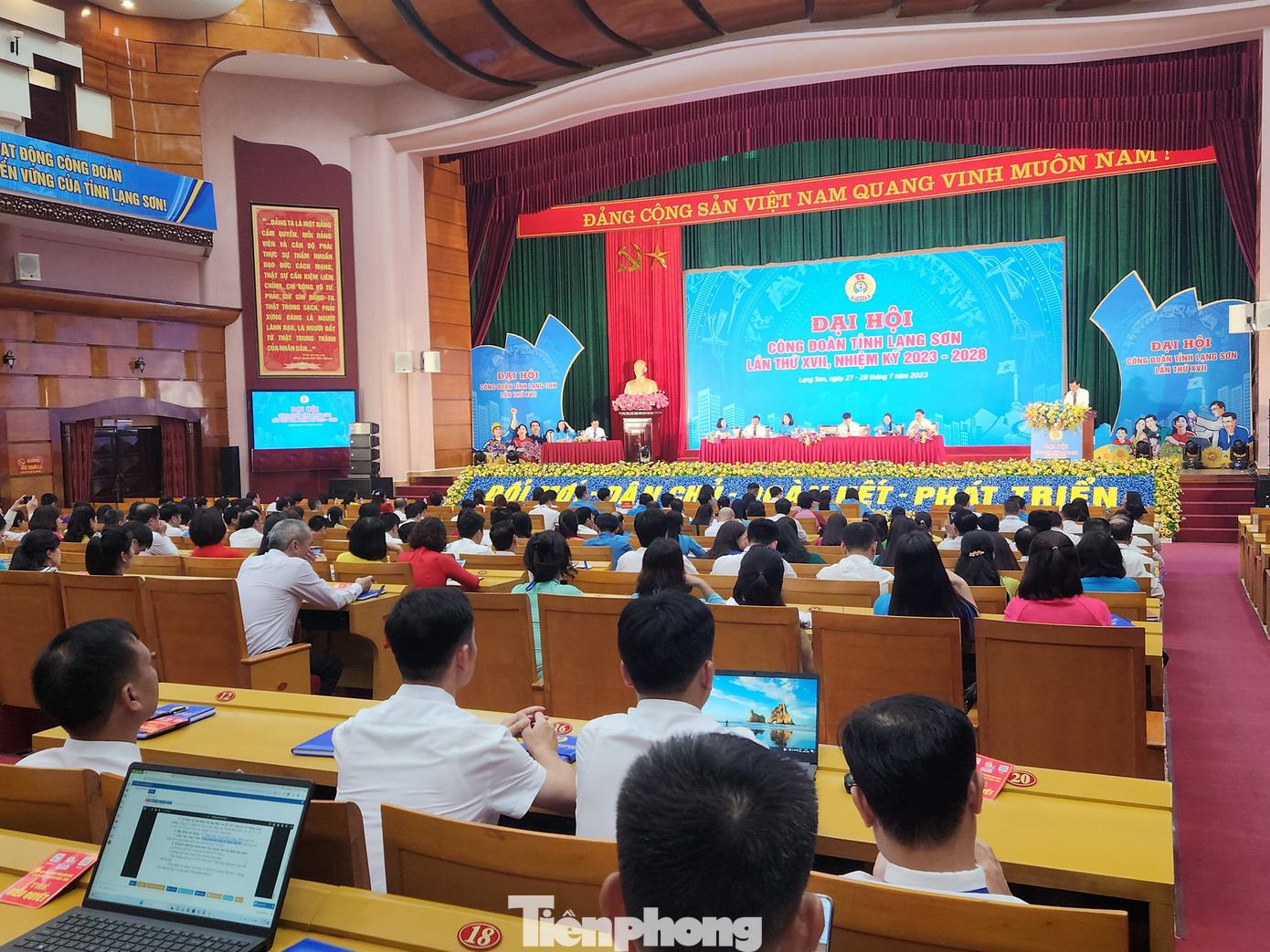 Đại hội Công đoàn Lạng Sơn khóa XVII. Ảnh: Duy Chiến Đại hội Công đoàn Lạng Sơn khóa XVII. Ảnh: Duy Chiến