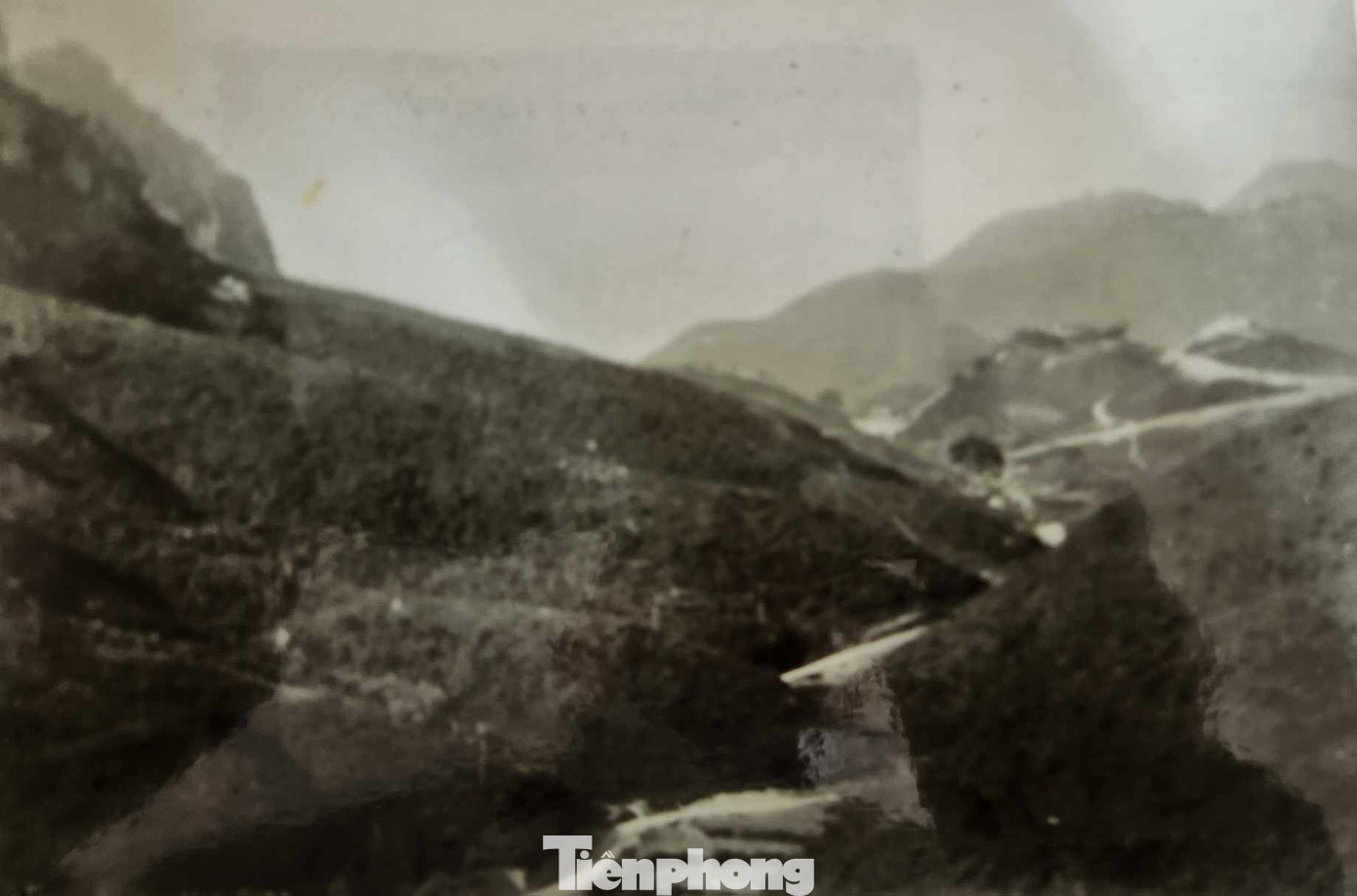 Trùng điệp miền biên ải - nơi có Ải Nam Quan trên tuyến biên giới Việt - Trung.