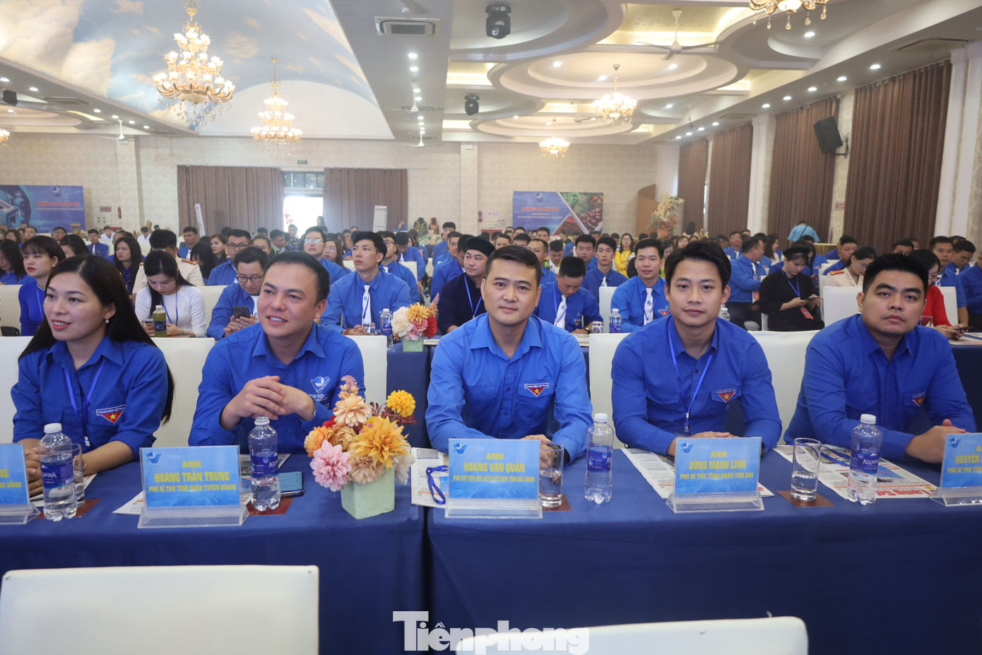 Đại diện lãnh đạo các Hội LHTN Việt Nam một số tỉnh, thành trong nước dự Đại hội. Ảnh: Duy Chiến