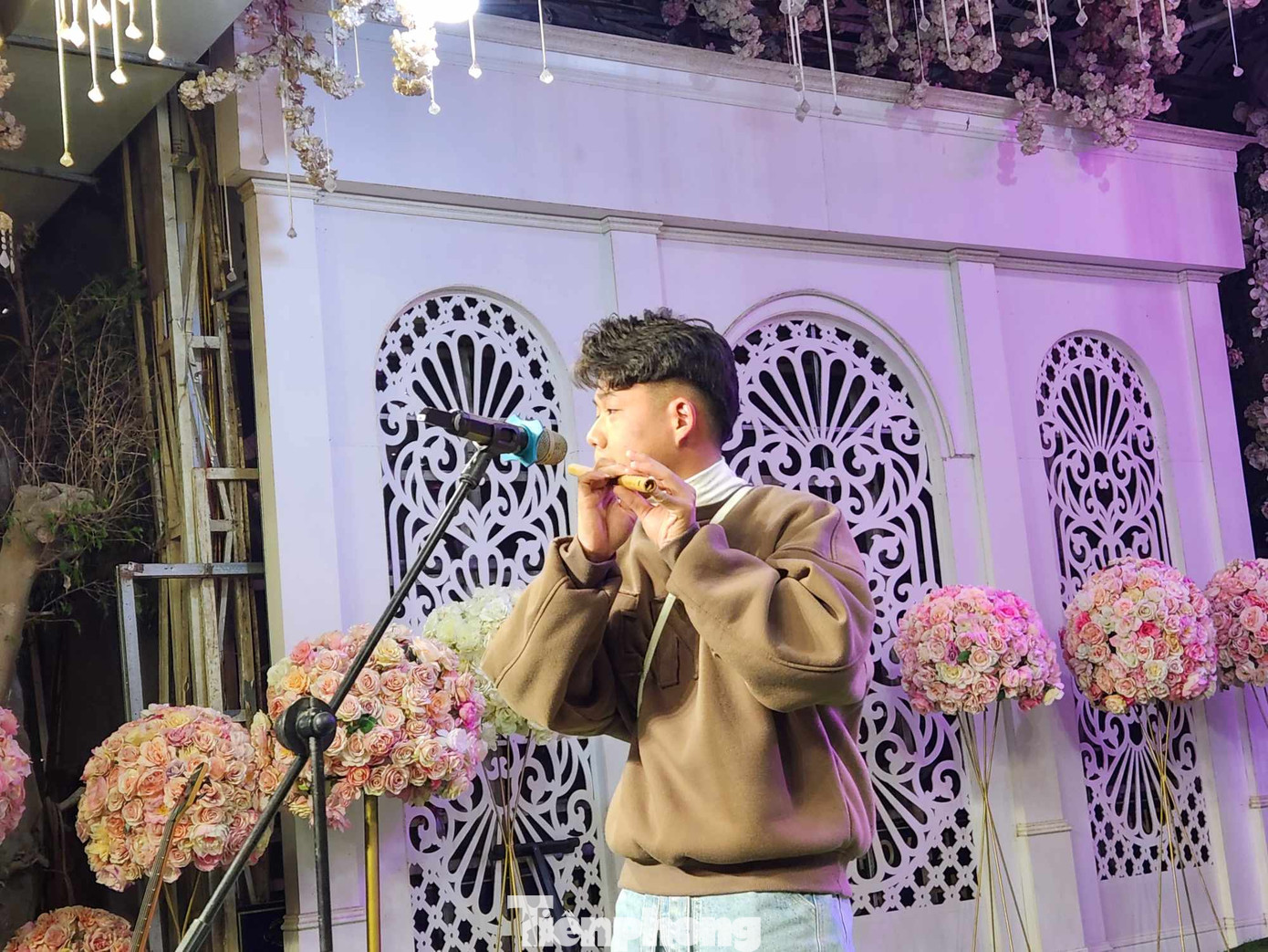 Nhiều thành viên là học sinh, đam mê bộ môn sáo trúc. Ảnh: Duy Chiến Nhiều thành viên là học sinh, đam mê bộ môn sáo trúc. Ảnh: Duy Chiến