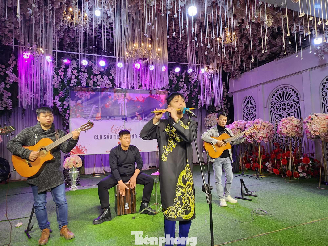 Giới trẻ xứ Lạng tham gia biểu diễn, giao lưu sáo trúc. Ảnh: Duy Chiến Giới trẻ xứ Lạng tham gia biểu diễn, giao lưu sáo trúc. Ảnh: Duy Chiến