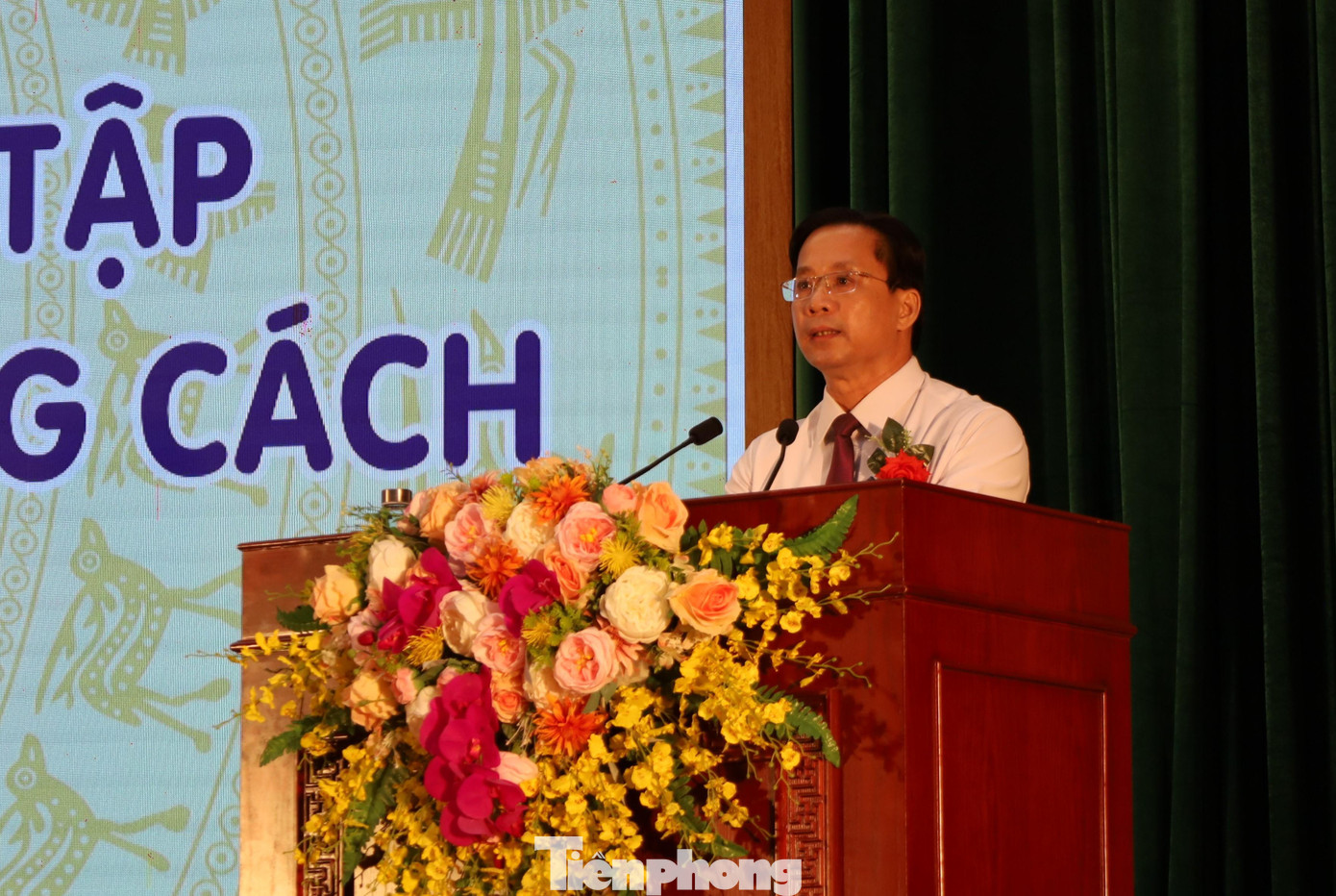 Ông Hoàng Văn Nghiệm, Phó Bí thư Thường trực Tỉnh ủy Lạng Sơn phát biểu khai mạc chương trình _ảnh: Duy Chiến