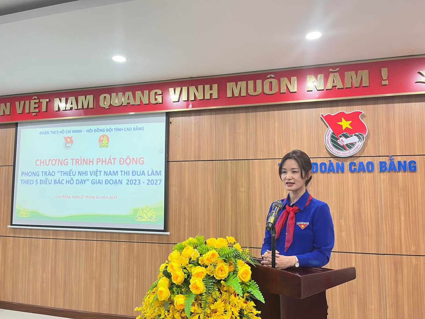 Chị Tô Phương Chi - Phó Bí thư Thường trực Tỉnh Đoàn, Chủ tịch Hội đồng Đội tỉnh cao Bằng phát biểu tại chương trình phát động.