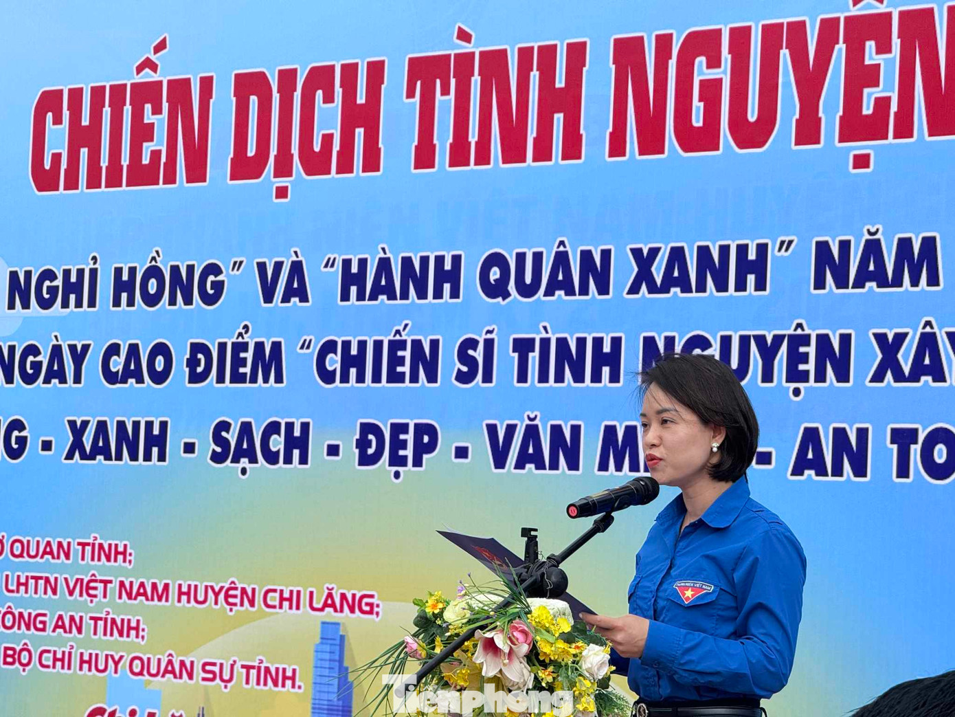 Chị Hoàng Thị Thu Trang - Thường vụ Tỉnh Đoàn- Bí thư Đoàn Khối CCQ tỉnh Lạng Sơn phát biểu tại chương trình. Ảnh: Duy Chiến Chị Hoàng Thị Thu Trang - Thường vụ Tỉnh Đoàn- Bí thư Đoàn Khối CCQ tỉnh Lạng Sơn phát biểu tại chương trình. Ảnh: Duy Chiến
