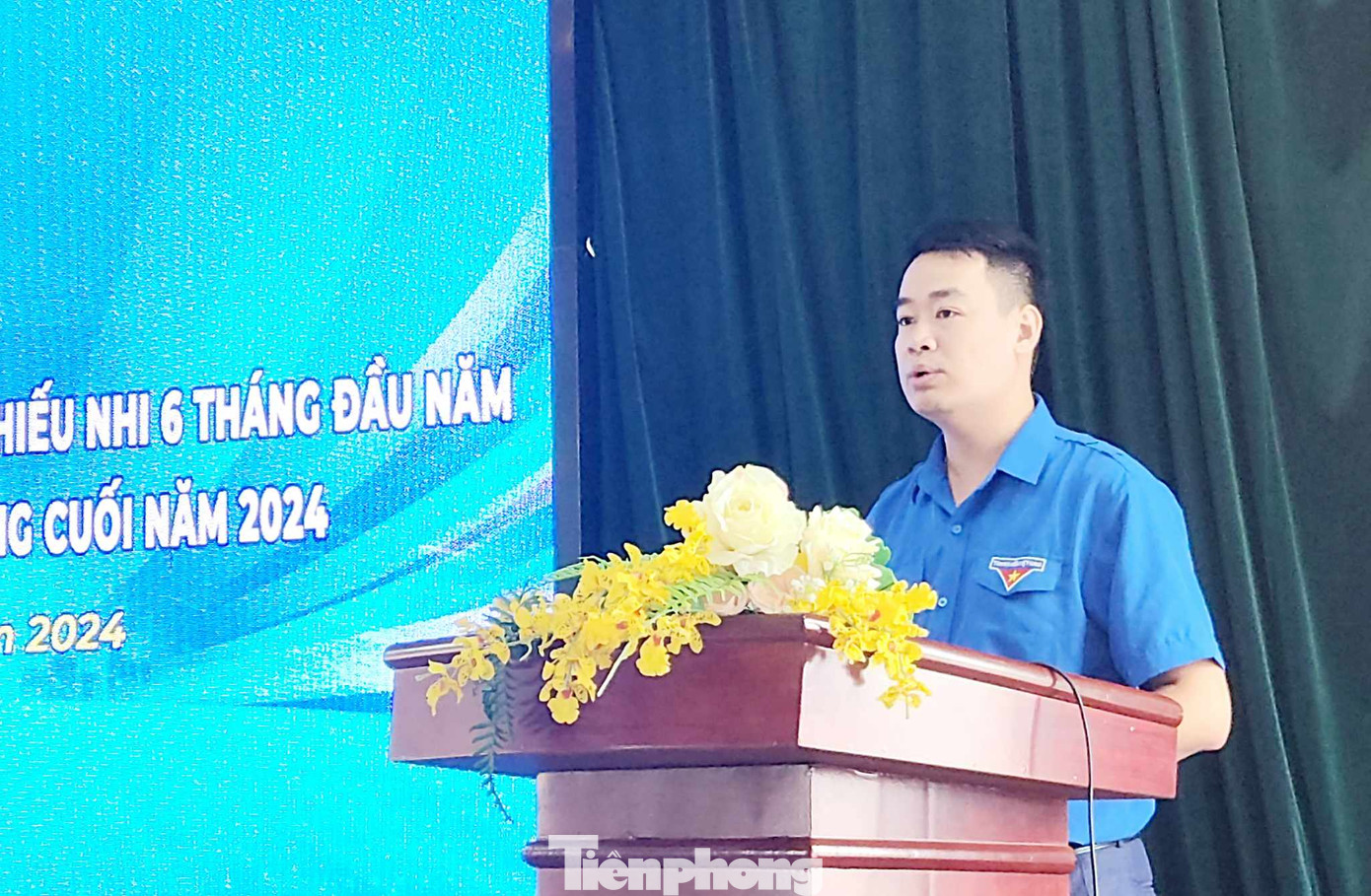 Anh Đoàn Thành Công- Phó Bí thư phụ trách Tỉnh Đoàn Lạng Sơn khai mạc hội nghị. Ảnh: Duy Chiến