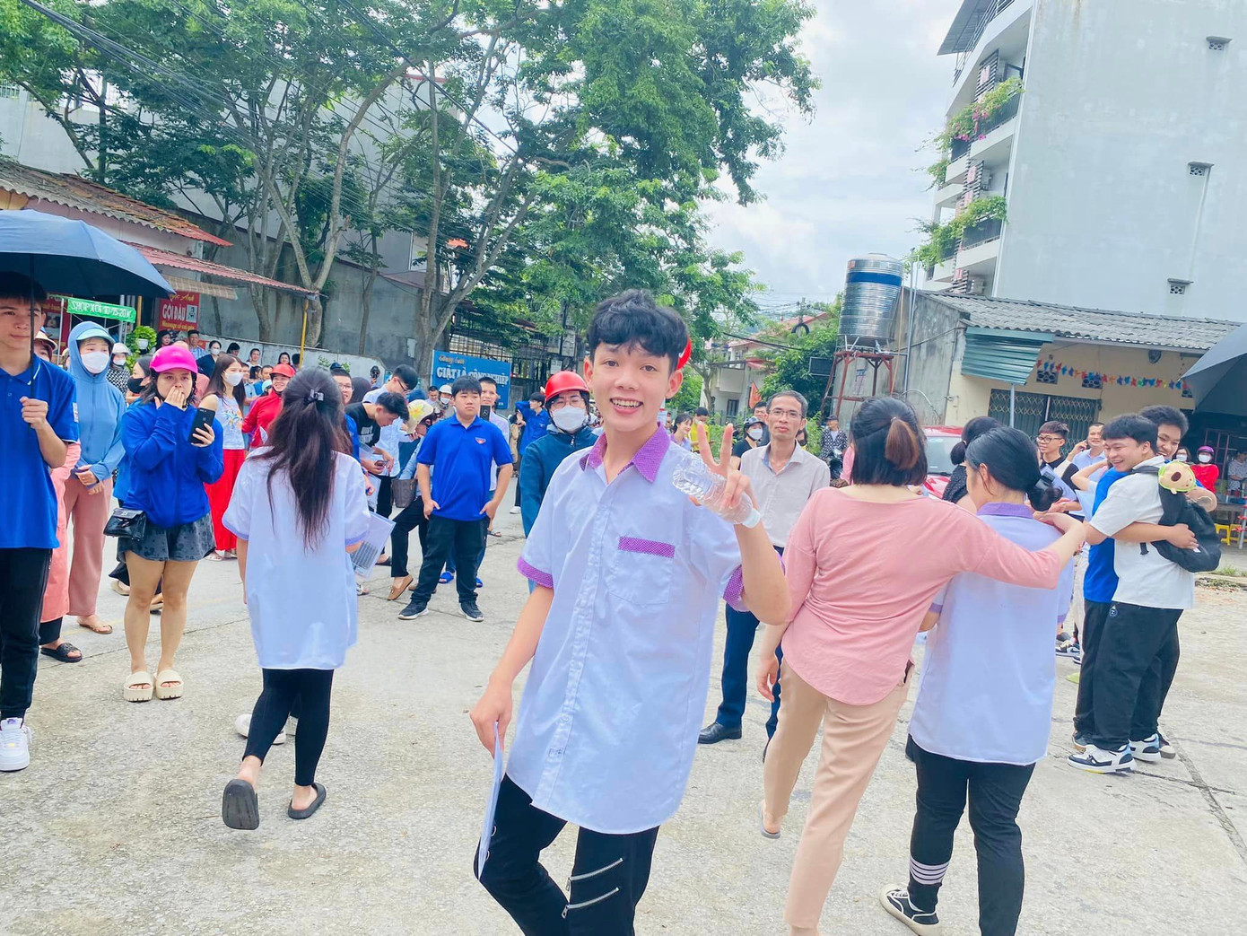 Thí sinh xứ Lạng thể hiện sự tự tin, quyết tâm. Thí sinh xứ Lạng thể hiện sự tự tin, quyết tâm.