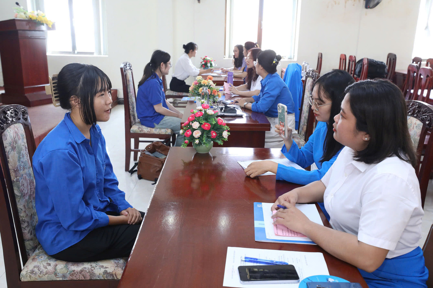 Hình ảnh các thí sinh tương tác, trả lời phỏng vấn cùng Ban giám khảo. Hình ảnh các thí sinh tương tác, trả lời phỏng vấn cùng Ban giám khảo.