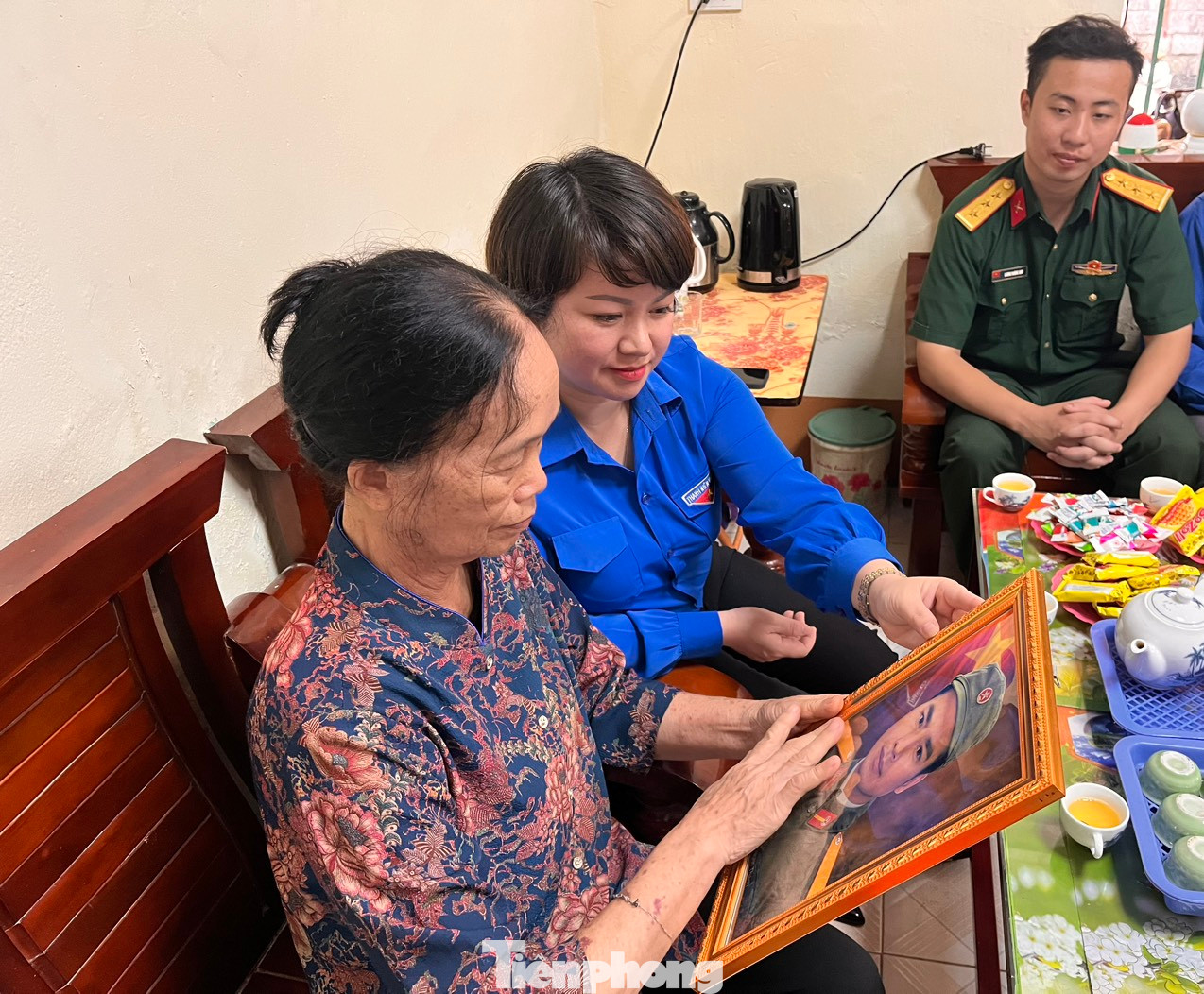 Tri ân, tưởng nhớ đến các anh hùng liệt sĩ