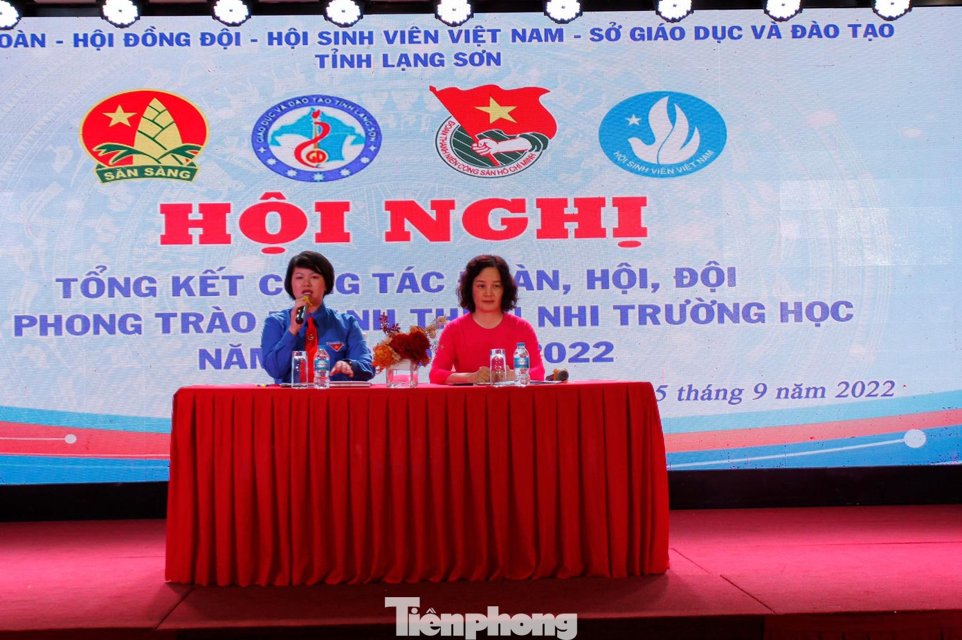 Trong năm qua, tổ chức Đoàn và ngành Giáo dục- Đào tạo Lạng Sơn phối hợp tổ chức triển khai các hoạt động công tác Đoàn- Hội- Đội và phong trào thanh thiếu nhi trường học đạt được nhiều thành tích nổi bật. - Ảnh: Duy Chiến Trong năm qua, tổ chức Đoàn và ngành Giáo dục- Đào tạo Lạng Sơn phối hợp tổ chức triển khai các hoạt động công tác Đoàn- Hội- Đội và phong trào thanh thiếu nhi trường học đạt được nhiều thành tích nổi bật. - Ảnh: Duy Chiến
