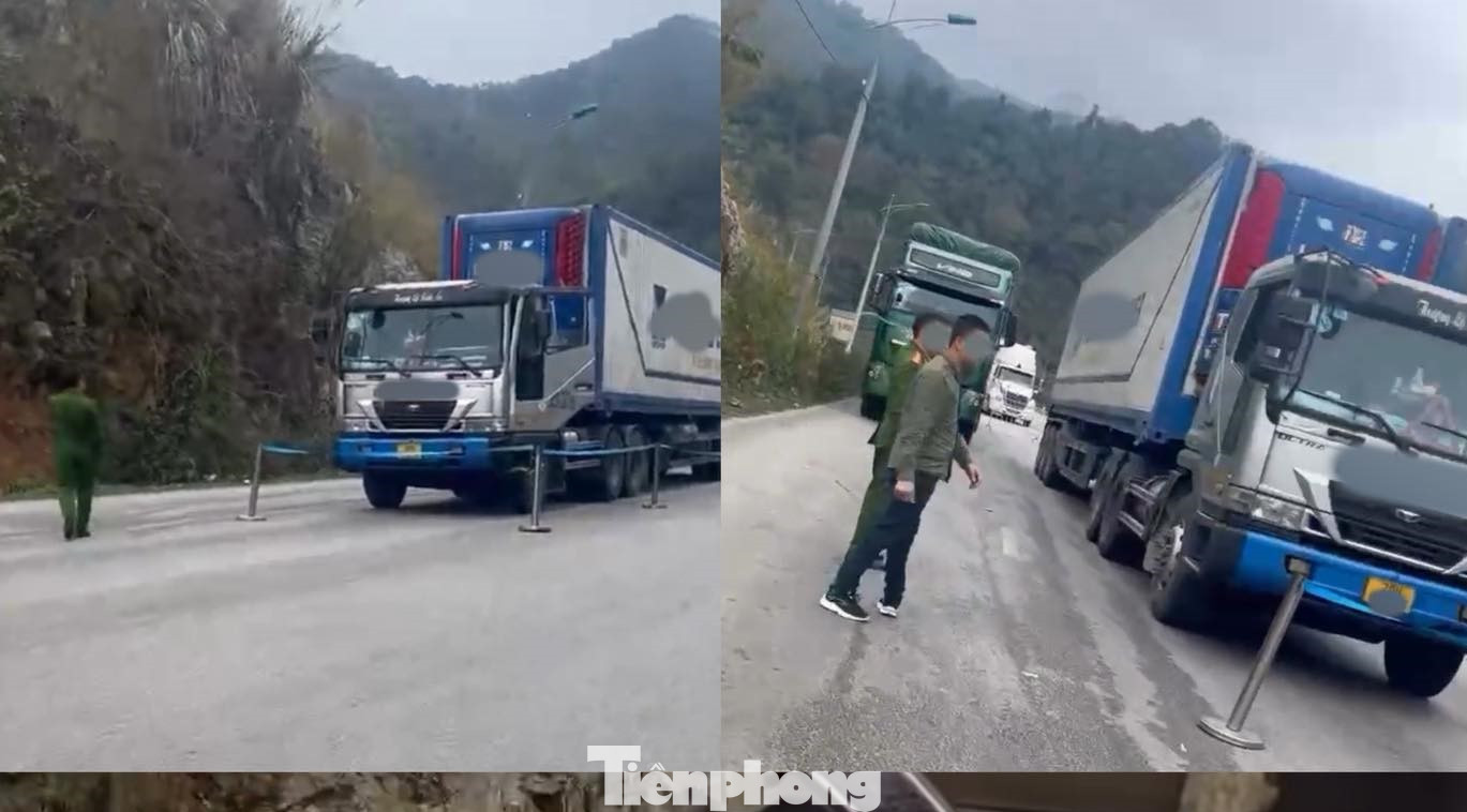 Lực lượng chức năng Lạng Sơn tiến hành khám nghiệm hiện trường, điều tra sự việc. Ảnh: Duy Chiến Lực lượng chức năng Lạng Sơn tiến hành khám nghiệm hiện trường, điều tra sự việc. Ảnh: Duy Chiến