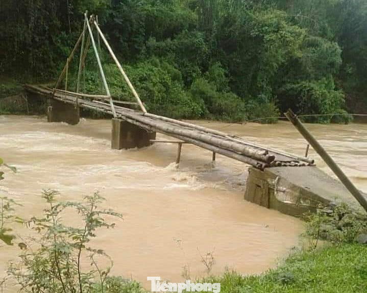 Đoạn sông Yên Lỗ- nơi ông A gặp nạn. Đoạn sông Yên Lỗ- nơi ông A gặp nạn.