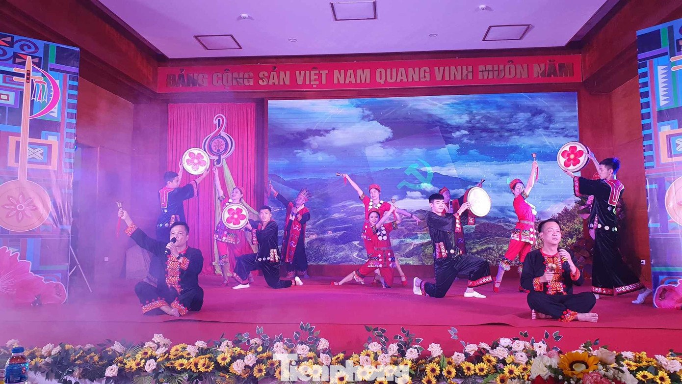 Nét sinh hoạt độc đáo của người dân tộc Dao xứ Lạng. Ảnh: Duy Chiến Nét sinh hoạt độc đáo của người dân tộc Dao xứ Lạng. Ảnh: Duy Chiến