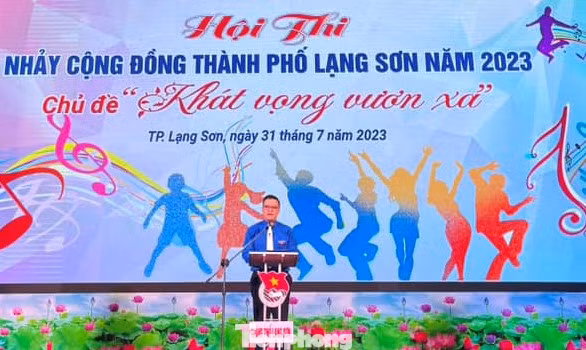 Anh Lương Đình Chung, Bí thư Thành đoàn Lạng Sơn nhấn mạnh, hội thi là sân chơi bổ ích hè cho thanh thiếu niên địa phương. Ảnh: Duy Chiến