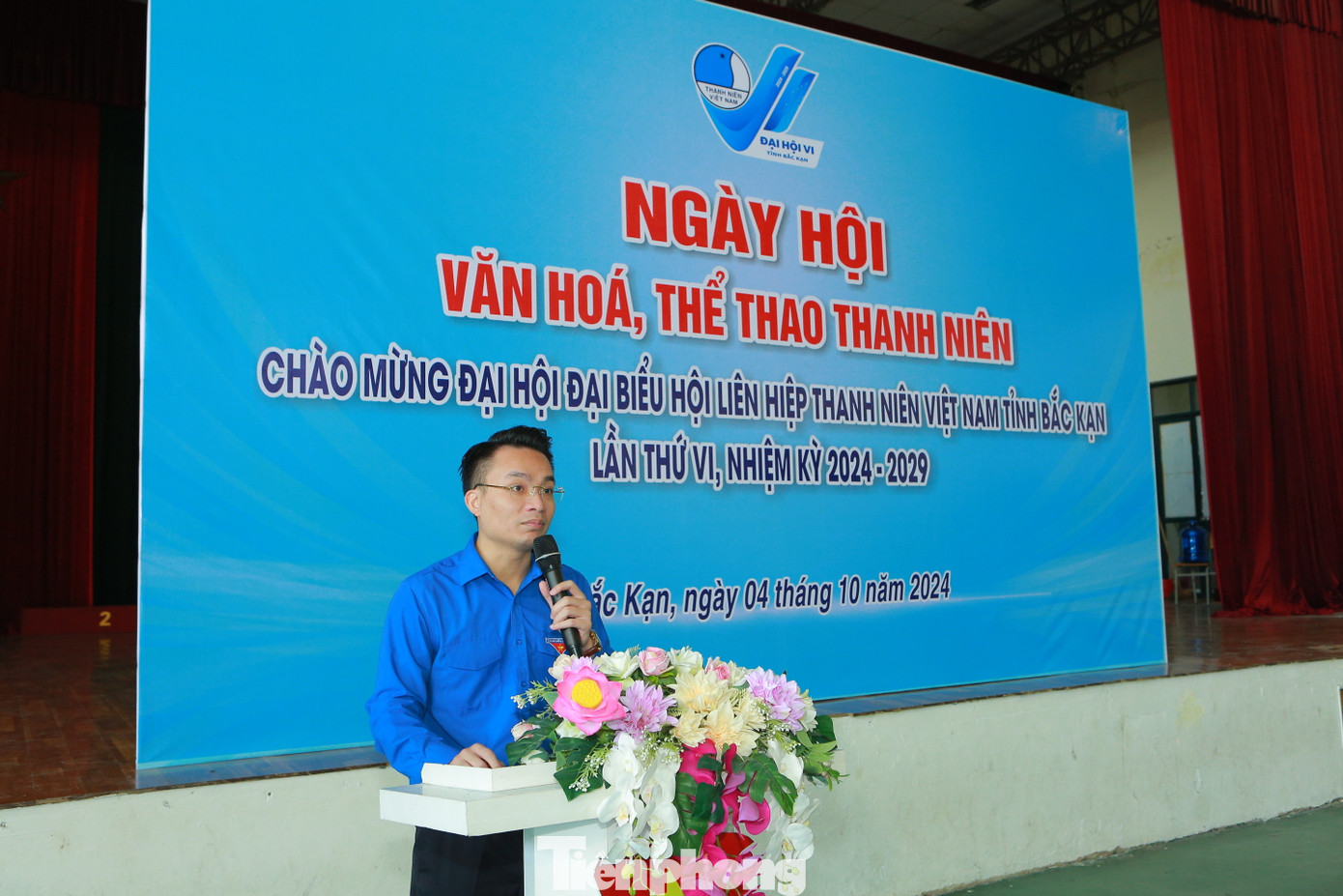 Anh Trần Công Luân - Chủ tịch Hội LHTN Việt Nam tỉnh Bắc Kạn phát biểu khai mạc Ngày hội Văn hóa- thể thao thanh niên chào mừng Đại hội đại biểu Hội LHTN Việt Nam tỉnh Bắc Kạn lần thứ VI.