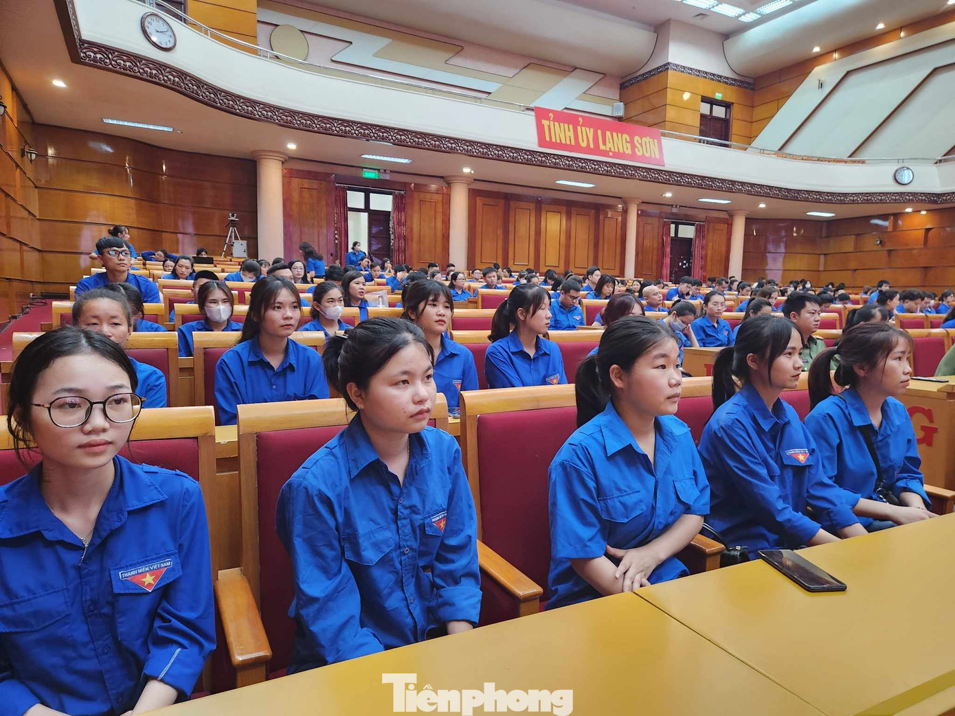 Hội nghị tổ chức đúng dịp Kỷ niệm 133 năm ngày sinh nhật Bác nên thu hút nhiều đoàn viên, thanh niên địa phương tham gia. Ảnh: Duy Chiến