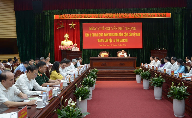 Tổng Bí thư Nguyễn Phú Trọng phát biểu tại buổi làm việc với lãnh đạo chủ chốt tỉnh Lạng Sơn. Ảnh: TTXVN Tổng Bí thư Nguyễn Phú Trọng phát biểu tại buổi làm việc với lãnh đạo chủ chốt tỉnh Lạng Sơn. Ảnh: TTXVN