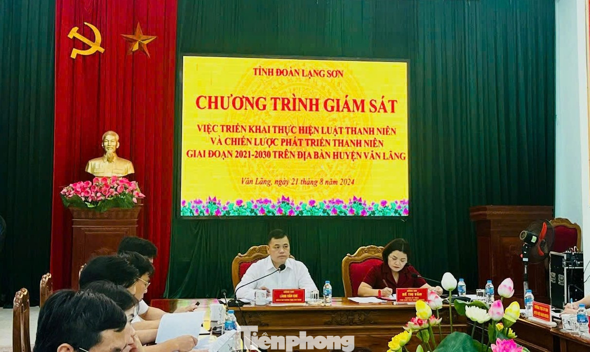 Quang cảnh buổi giám sát ở huyện Văn Lãng. Ảnh: Duy Chiến Quang cảnh buổi giám sát ở huyện Văn Lãng. Ảnh: Duy Chiến