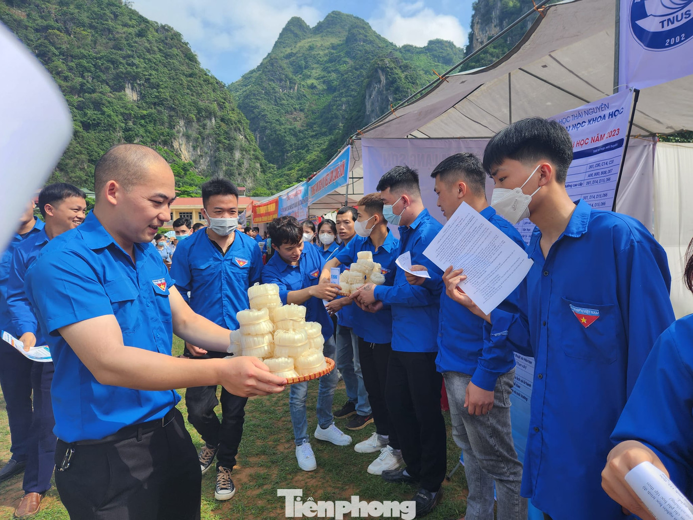 Cao khô - món ăn đặc sản của tuổi trẻ Chi Lăng muốn tự hào giới thiệu, quảng bá. Ảnh: Duy Chiến Cao khô - món ăn đặc sản của tuổi trẻ Chi Lăng muốn tự hào giới thiệu, quảng bá. Ảnh: Duy Chiến