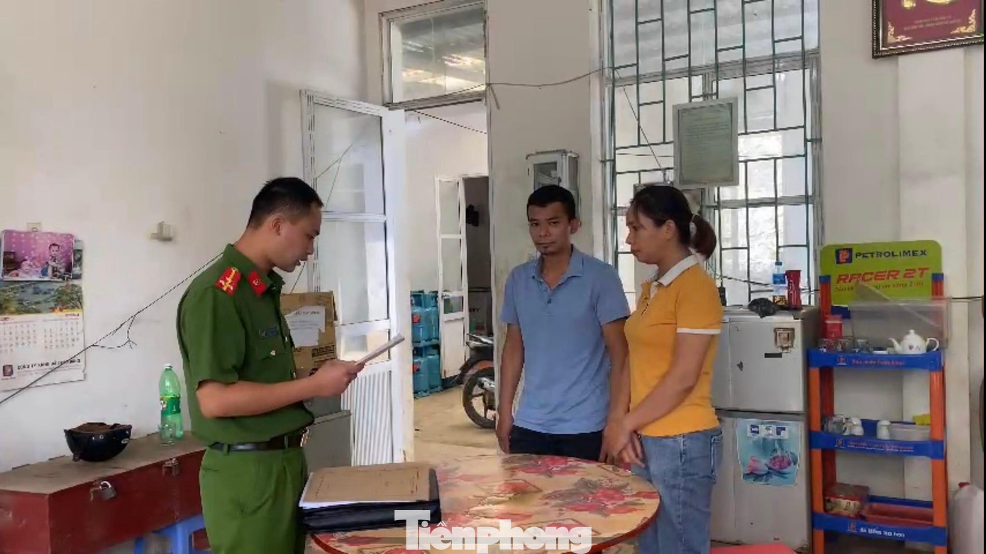 Cơ quan công an quyết định khởi tố đối với bà Quan Thanh Tâm (bìa phải) -Ảnh: TN Cơ quan công an quyết định khởi tố đối với bà Quan Thanh Tâm (bìa phải) -Ảnh: TN