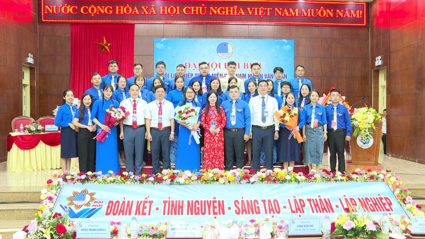 Cấp ủy, chính quyền địa phương và Tỉnh Đoàn- Hội LHTN Việt Nam tỉnh Lạng Sơn luôn quan tâm, chỉ đạo công tác Hội và phong trào thanh thiếu nhi. Ảnh: Duy Chiến