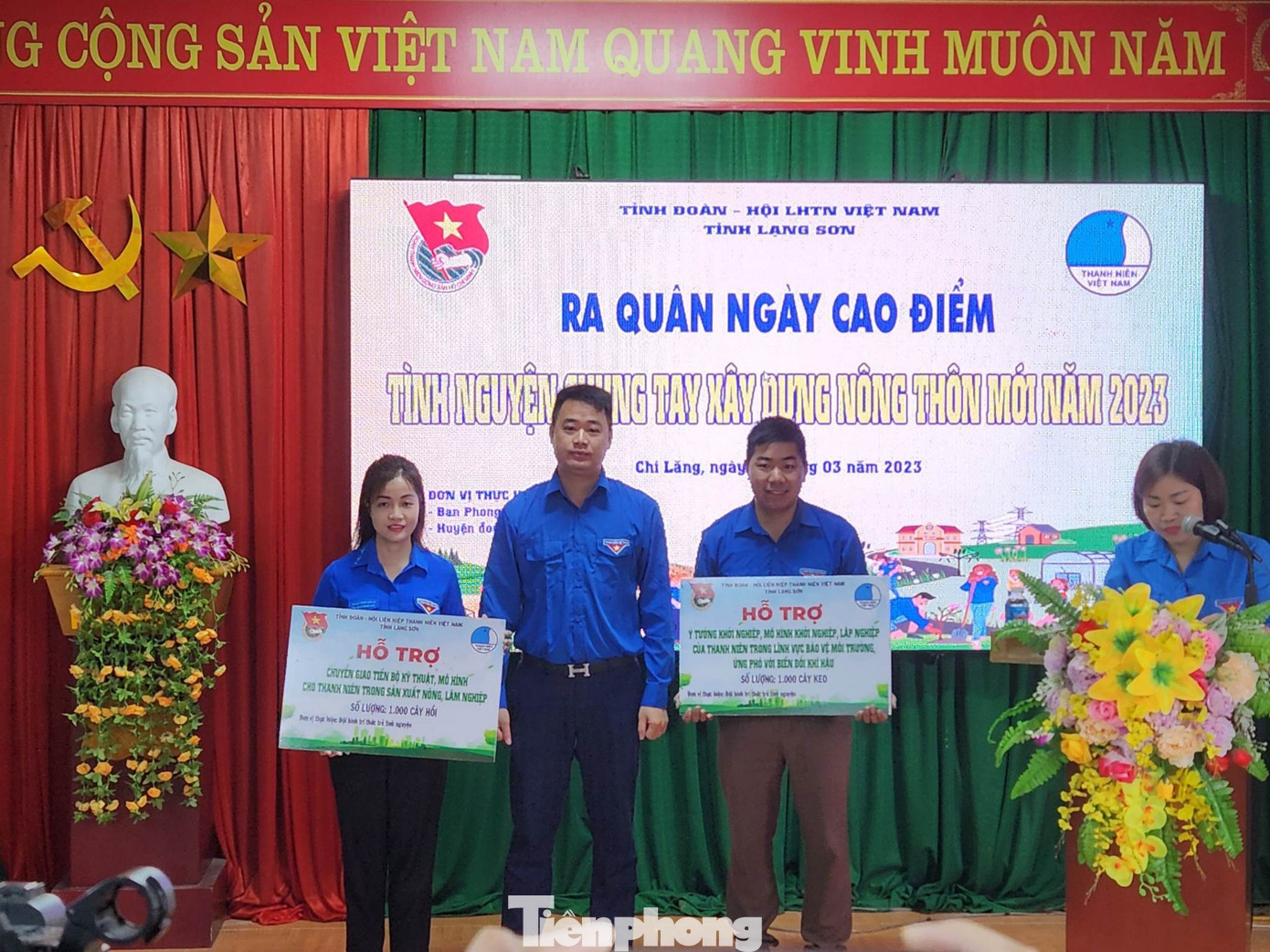 Tỉnh Đoàn Lạng Sơn hỗ trợ 2000 cây hồi cho tuổi trẻ huyện Chi Lăng và thanh niên khởi nghiệp tại địa phương. Ảnh: Duy Chiến Tỉnh Đoàn Lạng Sơn hỗ trợ 2000 cây hồi cho tuổi trẻ huyện Chi Lăng và thanh niên khởi nghiệp tại địa phương. Ảnh: Duy Chiến