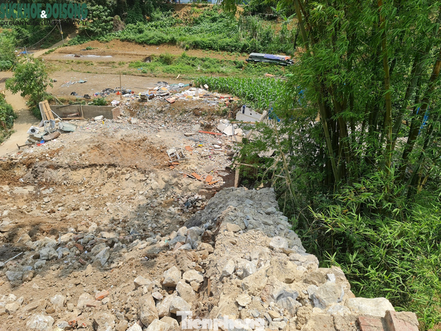 Hiện trường vụ sạt lở làm 5 người thương vong ở Cao Bằng. Ảnh: CB Hiện trường vụ sạt lở làm 5 người thương vong ở Cao Bằng. Ảnh: CB