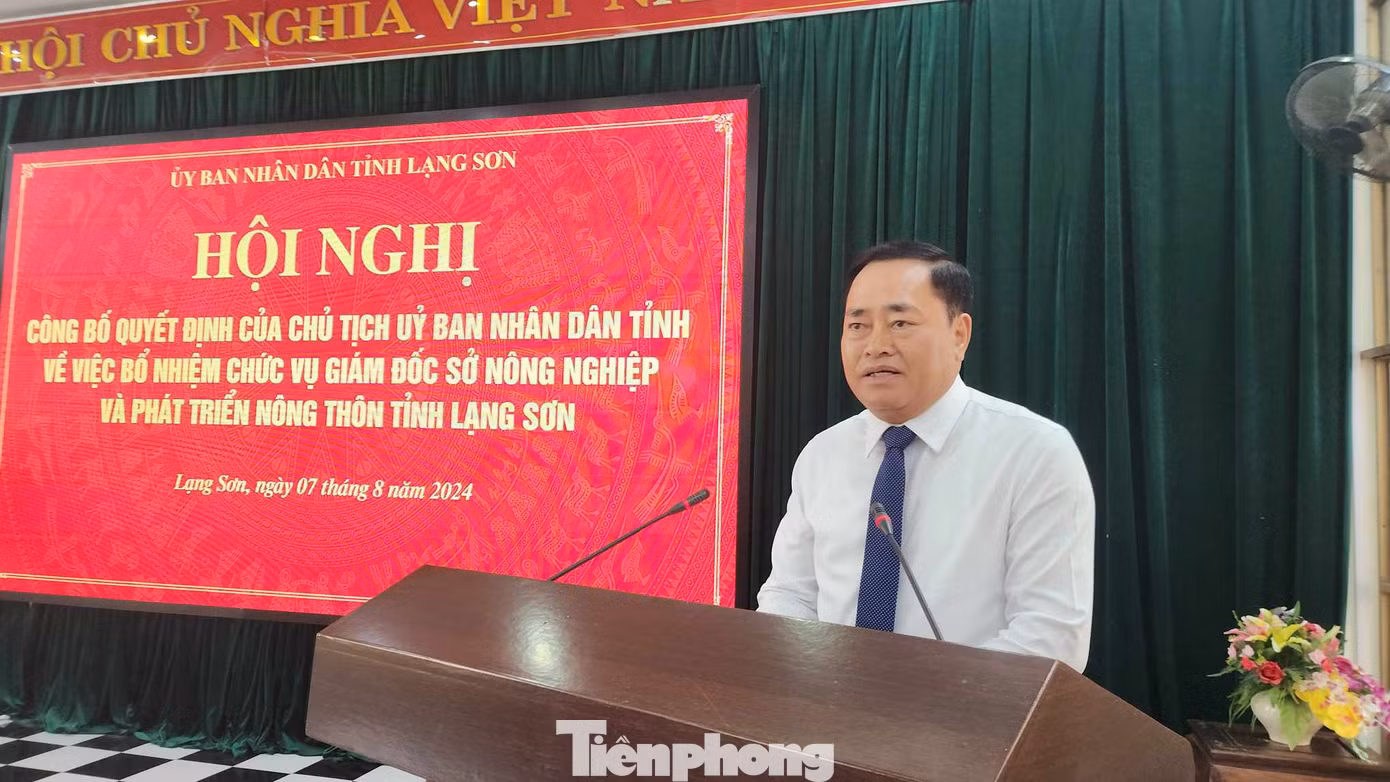 Chủ tịch UBND tỉnh Lạng Sơn Hồ Tiến Thiệu phát biểu giao nhiệm vụ cho tân Giám đốc Sở NN &PTNT tỉnh. Ảnh: Duy Chiến. Chủ tịch UBND tỉnh Lạng Sơn Hồ Tiến Thiệu phát biểu giao nhiệm vụ cho tân Giám đốc Sở NN &PTNT tỉnh. Ảnh: Duy Chiến.