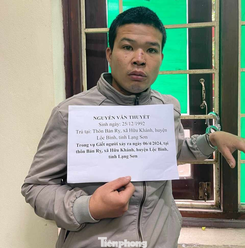 Đối tượng Thuyết tại cơ quan công an. Ảnh: Duy Chiến Đối tượng Thuyết tại cơ quan công an. Ảnh: Duy Chiến