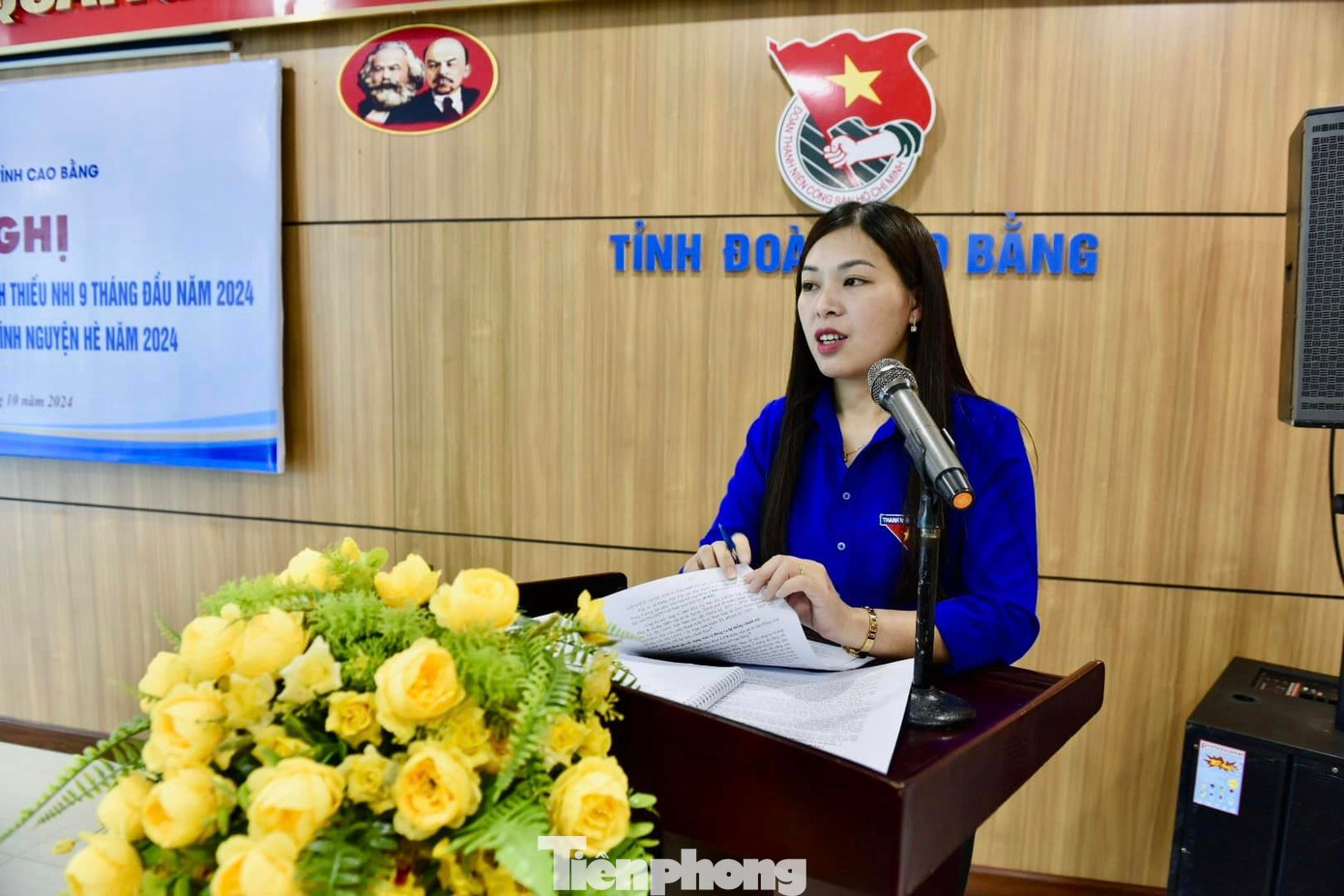 Chị Nông Thị Nhung - Phó Bí thư Tỉnh Đoàn nêu các ý kiến về tình hình công tác 9 tháng đầu năm và phương hướng 3 tháng cuối năm 2024.