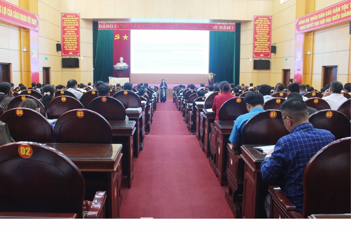 Quang cảnh hội nghị tập huấn. Ảnh: N.L Quang cảnh hội nghị tập huấn. Ảnh: N.L