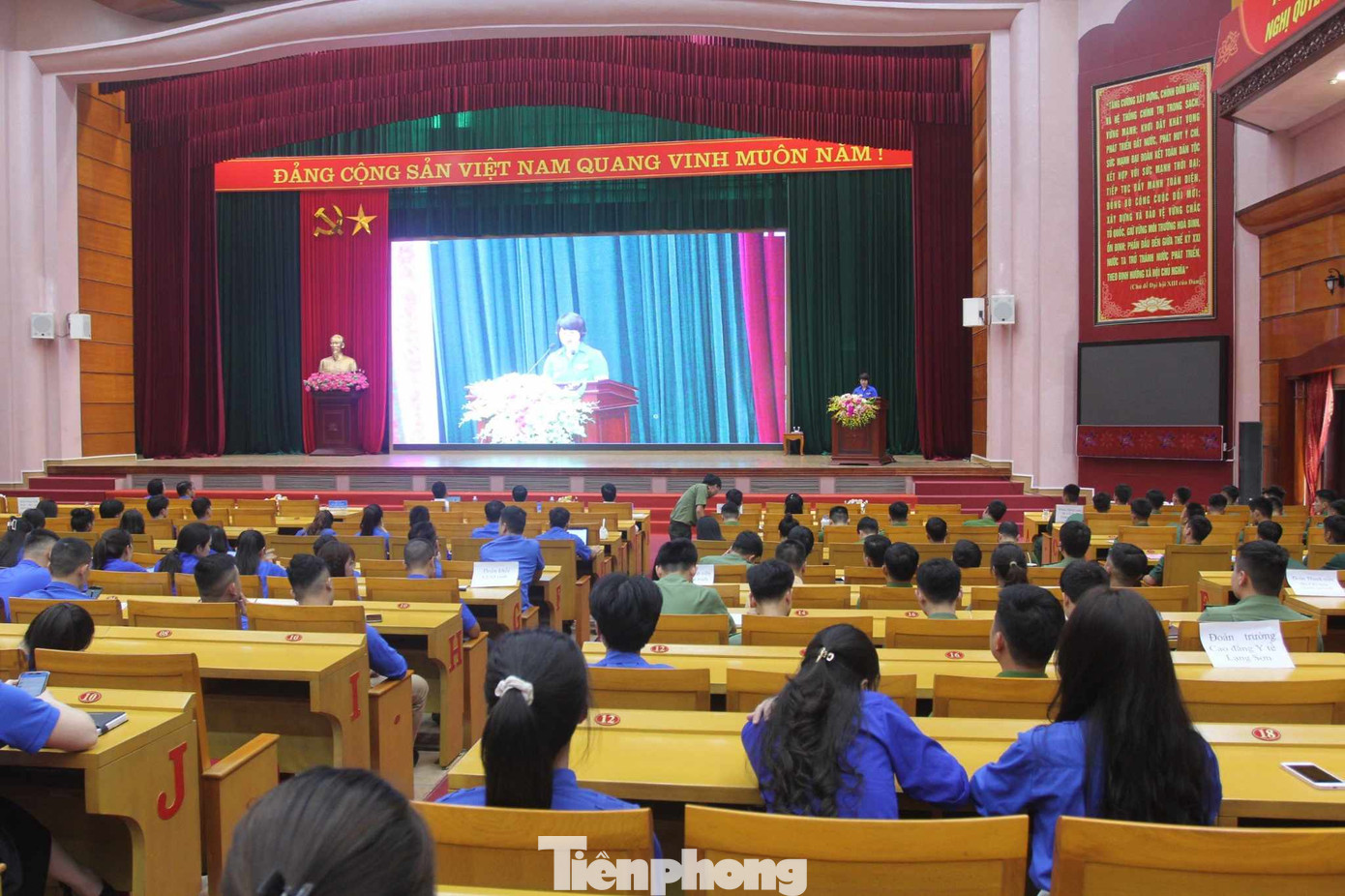 Đông đảo Đoàn viên thanh niên học tập chuyên đề. Ảnh: Duy Chiến Đông đảo Đoàn viên thanh niên học tập chuyên đề. Ảnh: Duy Chiến