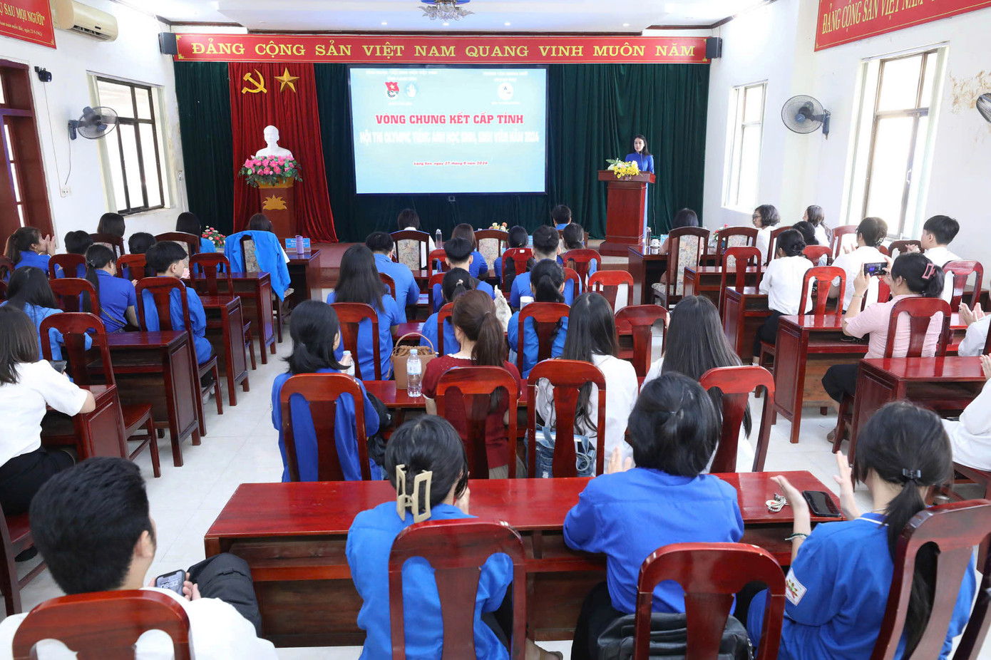 Sôi nổi Hội thi ngoại ngữ học sinh sinh viên Lạng Sơn. Sôi nổi Hội thi ngoại ngữ học sinh sinh viên Lạng Sơn.