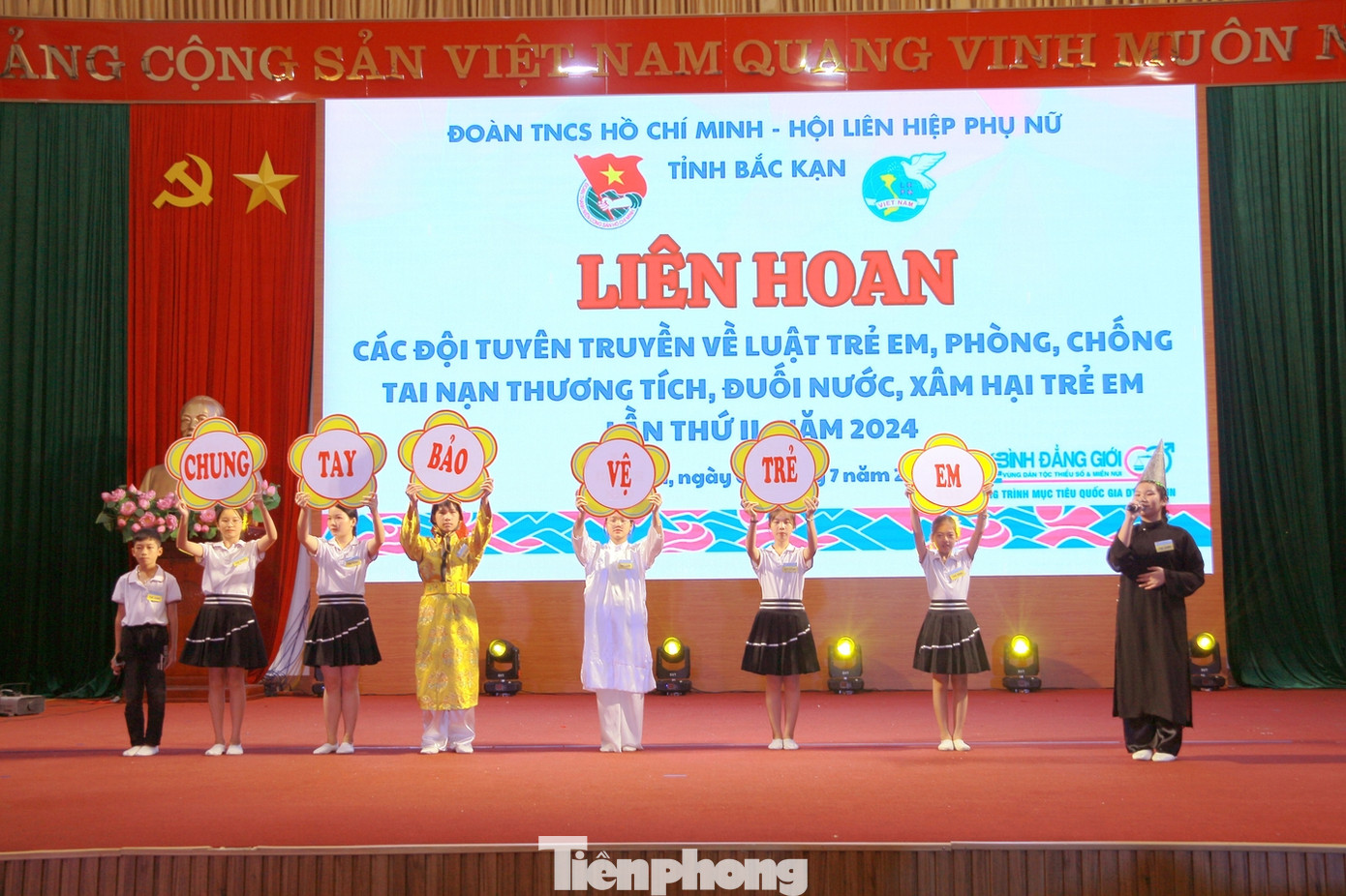 Các đội tham gia các phần thi sôi nổi, hấp dẫn. Ảnh: BK Các đội tham gia các phần thi sôi nổi, hấp dẫn. Ảnh: BK