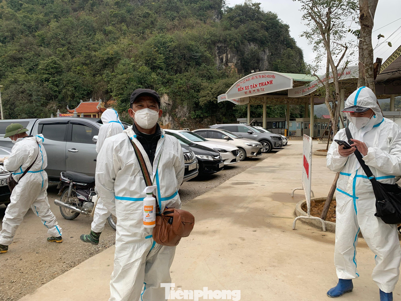 Các tài xế thuộc "Đội lái xe chuyên trách" sẵn sàng tham gia các phương thức giao nhận hàng mới -Ảnh: Duy Chiến Các tài xế thuộc "Đội lái xe chuyên trách" sẵn sàng tham gia các phương thức giao nhận hàng mới -Ảnh: Duy Chiến