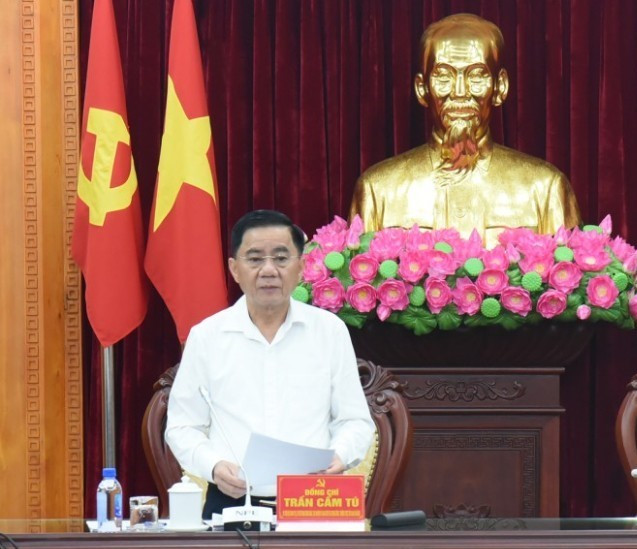 Chủ nhiệm Ủy ban Kiểm tra trung ương, Thường trực tiểu ban văn kiện Đại hội Đảng XIV phát biểu tại buổi làm việc với lãnh đạo chủ chốt tỉnh Lạng Sơn. Chủ nhiệm Ủy ban Kiểm tra trung ương, Thường trực tiểu ban văn kiện Đại hội Đảng XIV phát biểu tại buổi làm việc với lãnh đạo chủ chốt tỉnh Lạng Sơn.