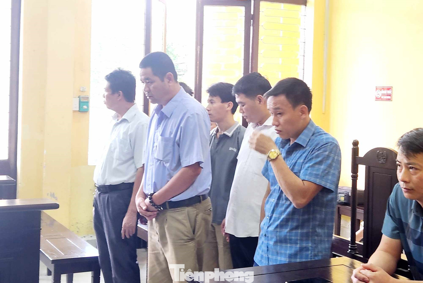 Các bị cáo tại tòa. Ảnh: Duy Chiến