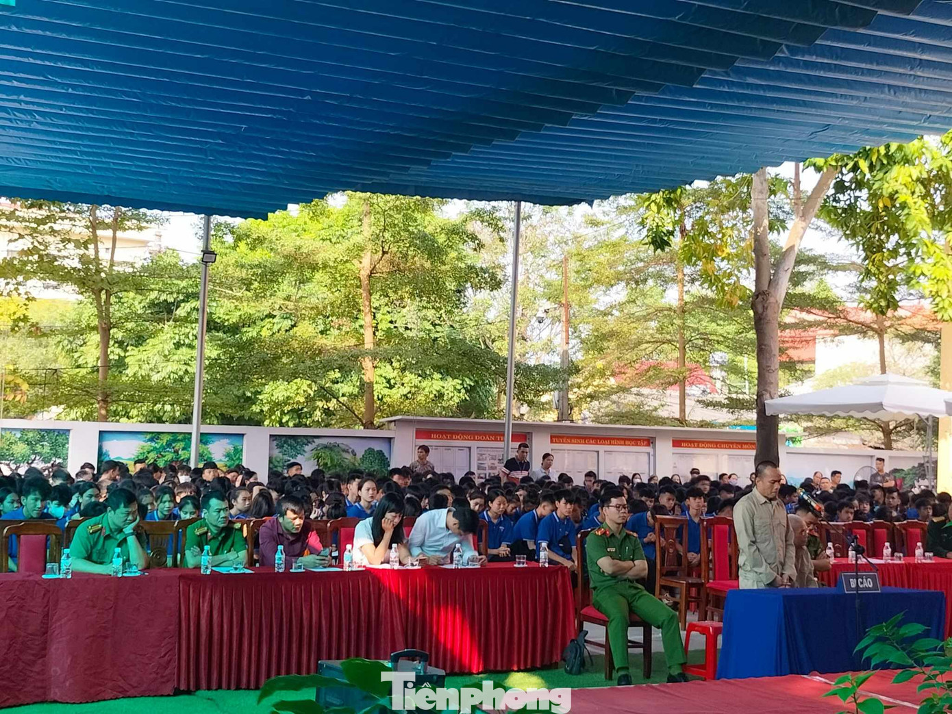 Các mức án xứng đáng cho các hành vi vi phạm pháp luật. Ảnh: Duy Chiến Các mức án xứng đáng cho các hành vi vi phạm pháp luật. Ảnh: Duy Chiến