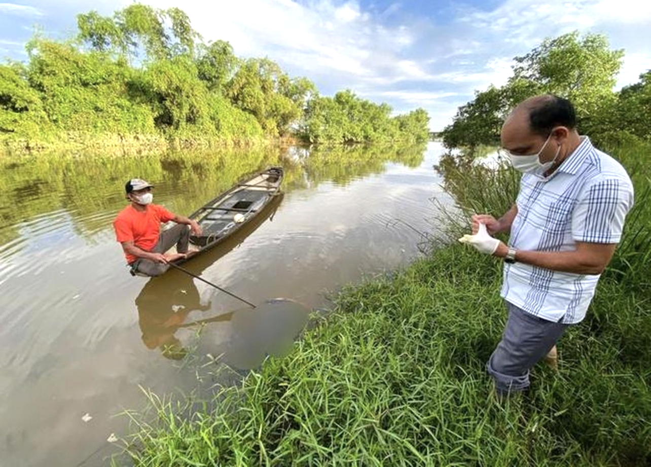 Khu vực phát hiện thi thể nạn nhân Võ Văn Th. trên sông Hồ Xá.
