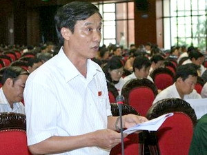 Đại biểu Quốc hội tỉnh Thái Bình Bùi Văn Xuyền phát biểu ý kiến trong phiên họp chiều 12/6. Ảnh: Phương Hoa/TTXVN