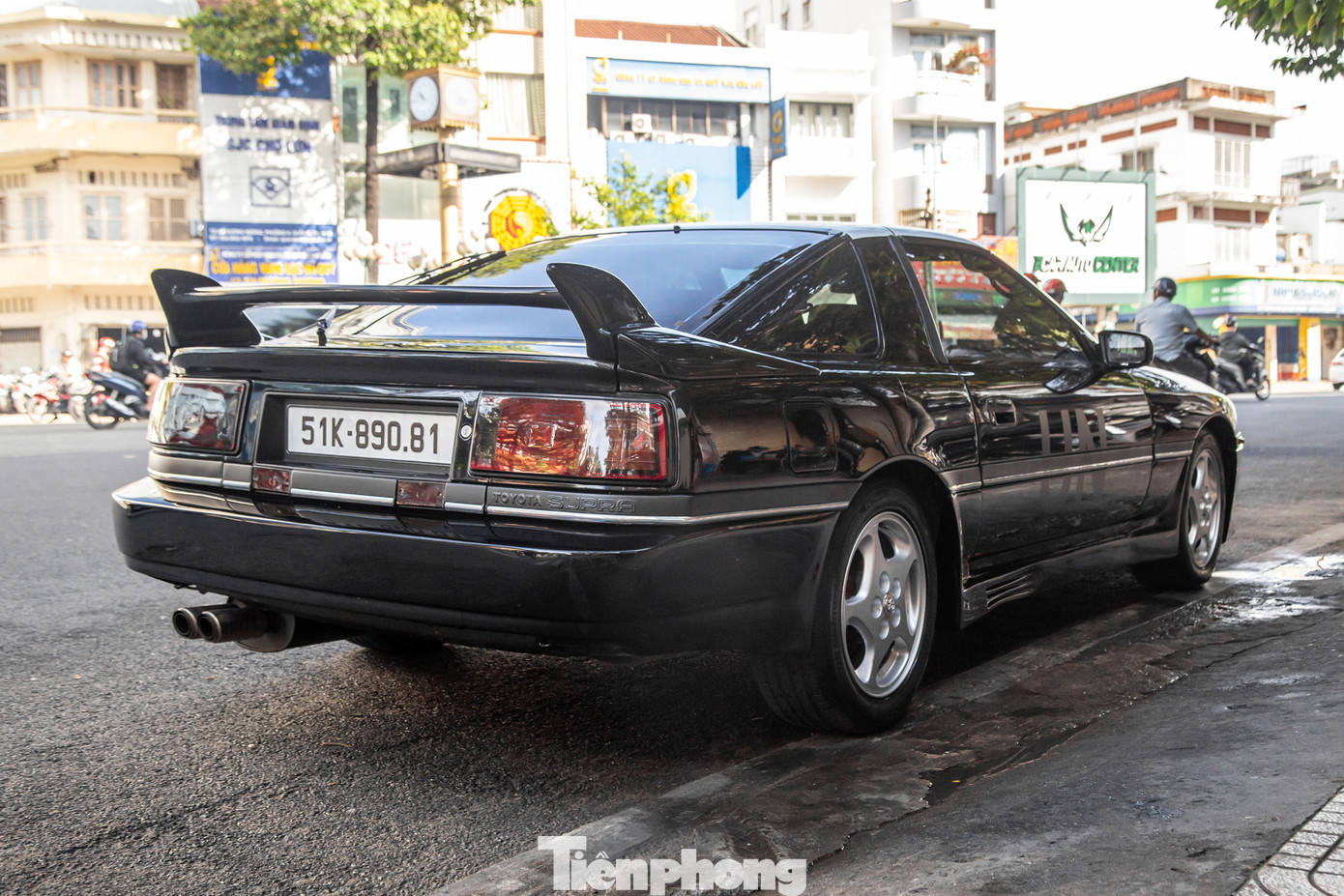 Hiện nay, số lượng mẫu Supra A70 và dòng Supra nói riêng có số lượng khá ít ỏi, chỉ đếm trên đầu ngón tay, trở thành của hiếm cho giới sưu tầm. Hiện nay, số lượng mẫu Supra A70 và dòng Supra nói riêng có số lượng khá ít ỏi, chỉ đếm trên đầu ngón tay, trở thành của hiếm cho giới sưu tầm.