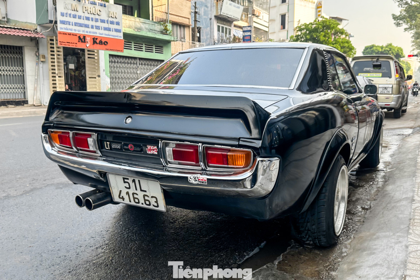 Sử dụng chung nền tảng với mẫu sedan 4 cửa Carina, Celica mang đến không gian rộng rãi cùng cảm giác lái thú vị. Đây cũng là mẫu xe Nhật Bản đầu tiên sử dụng dây chuyền lắp ráp bằng robot hiện đại, mang đến chất lượng cao và tính nhất quán. Đồng thời, Celica cũng là một trong những mẫu xe Nhật Bản đầu tiên có không gian thoải mái cho những người cao đến 1,8 m. Sử dụng chung nền tảng với mẫu sedan 4 cửa Carina, Celica mang đến không gian rộng rãi cùng cảm giác lái thú vị. Đây cũng là mẫu xe Nhật Bản đầu tiên sử dụng dây chuyền lắp ráp bằng robot hiện đại, mang đến chất lượng cao và tính nhất quán. Đồng thời, Celica cũng là một trong những mẫu xe Nhật Bản đầu tiên có không gian thoải mái cho những người cao đến 1,8 m.