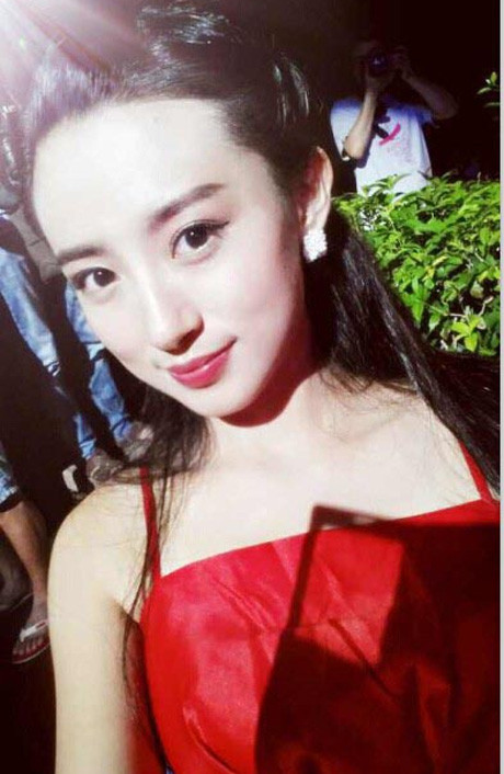 Nữ sinh Trung Quốc bỗng nổi tiếng vì xinh tựa sao Hàn ảnh 2