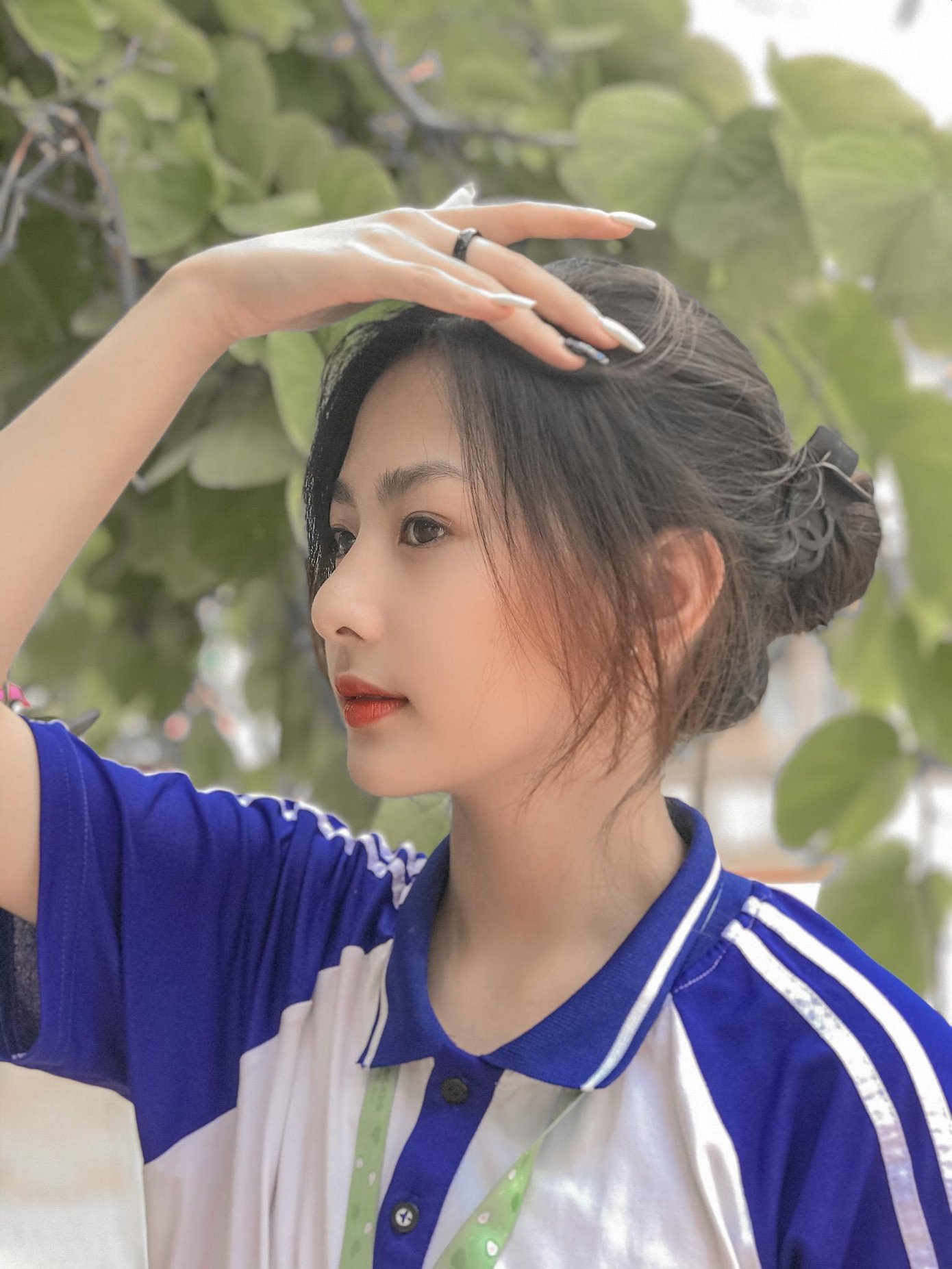 Phan Hà Anh đăng ảnh để "xin vía" thi tốt cho bản thân.