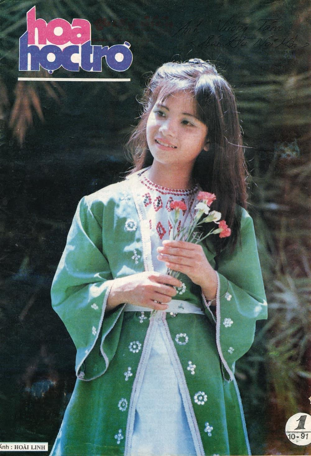 Ngày 15 tháng 10 năm 1991, số đầu tiên của báo Hoa Học Trò được phát hành. Ngày 15 tháng 10 năm 1991, số đầu tiên của báo Hoa Học Trò được phát hành.