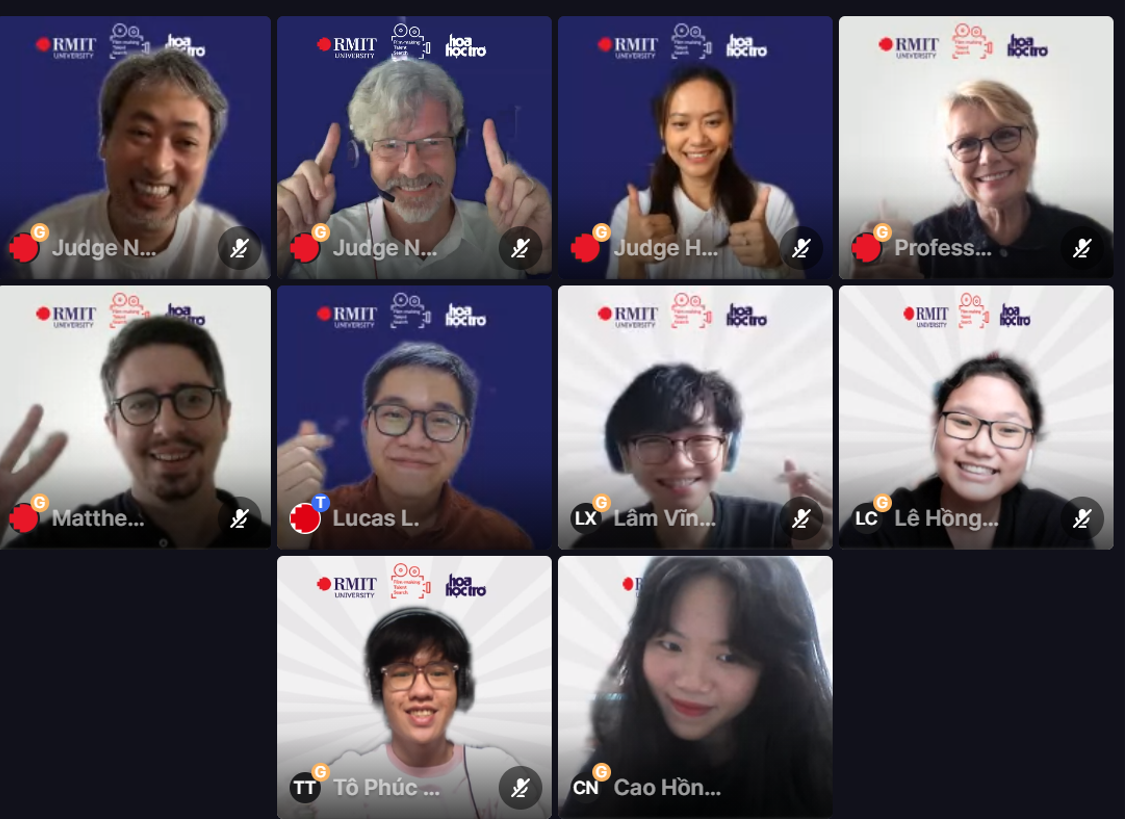 Đội N.O.O.B - Top 10 cuộc thi chụp lưu niệm cùng BGK